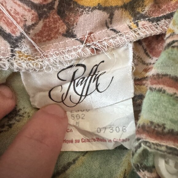 🌺 Vintage Floral Bagg Button-Down Shirt– Size M (Fits S–L) - Picture 5 of 6